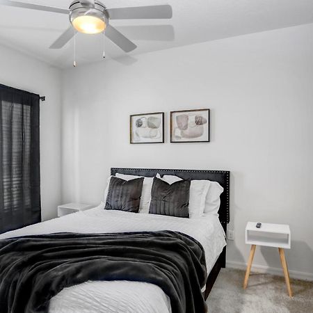 2-Bedroom Eccentric Oasis 坦帕 外观 照片