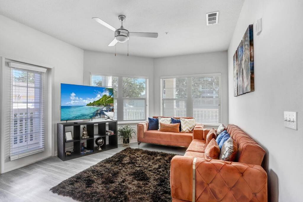 2-Bedroom Eccentric Oasis 坦帕 外观 照片
